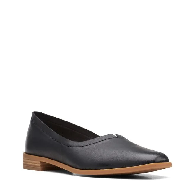 Casual Chic Footwear Offers Clarks Pure Walk 69014