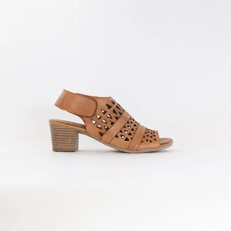 Cozy Chic Promotions Spring Step Dorotha (Women's) - Brown