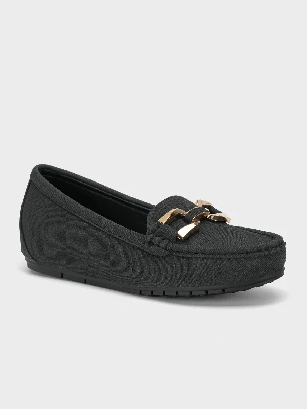 Fashion Forward Femininity Womens "SUTARA" Comfy Buckle Moccasins