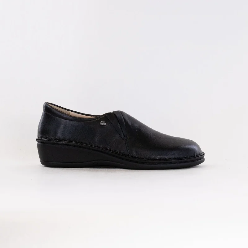 Everyday Shoes Promotion Finn Comfort Newport (Women's) - Black Leather