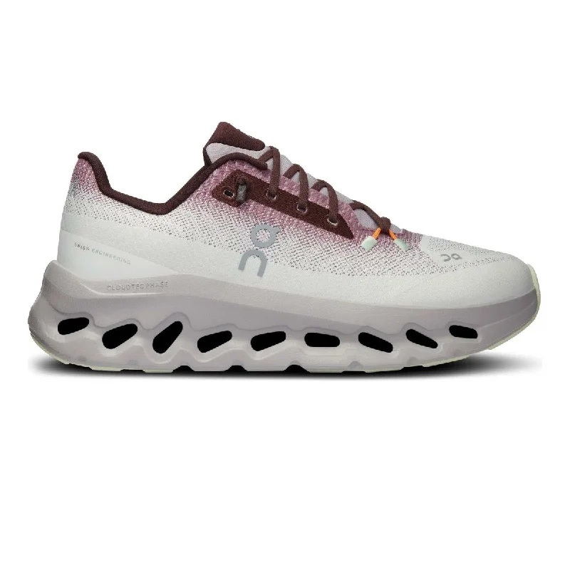 Comfortable Trendy Shoes On Running Women's Cloudtilt Quartz/Pearl