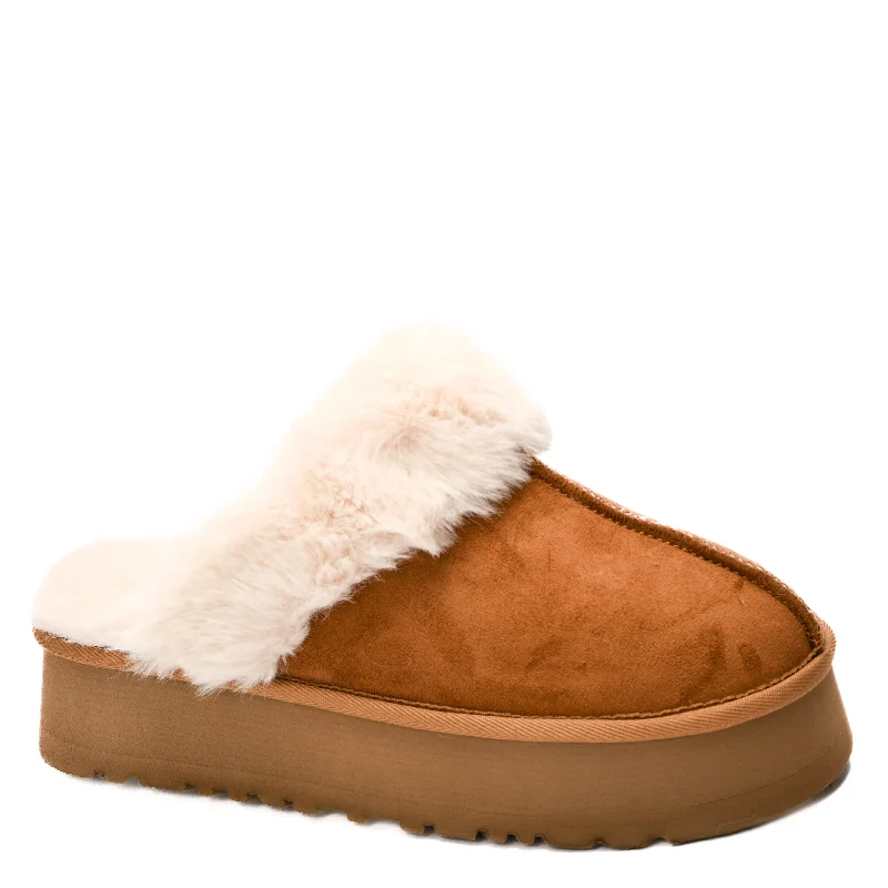 Street-Style Slip-Ons WOMEN'S CUDDLE UP *FINAL SALE