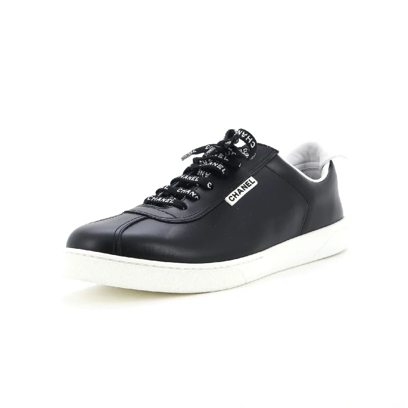 Must Haves Men's Logo Tab Low-Top Sneakers Leather