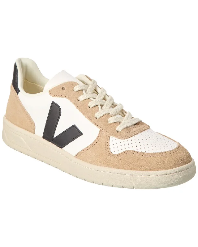 Trendy Threads VEJA V-10 Leather Sneaker