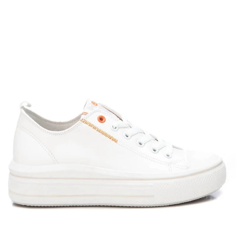 Limited Stock Women's Casual Sneakers In White