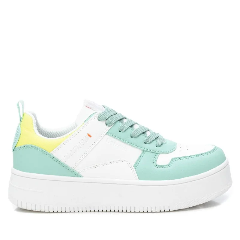 Catch Every Fashion Trend Women's sneakers